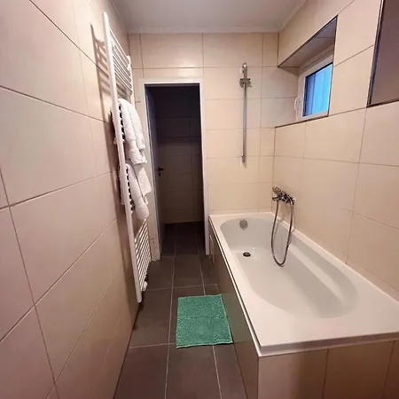 Wohngut-city 3 Fuer Max 5 Personen Inklusive Parkplatz